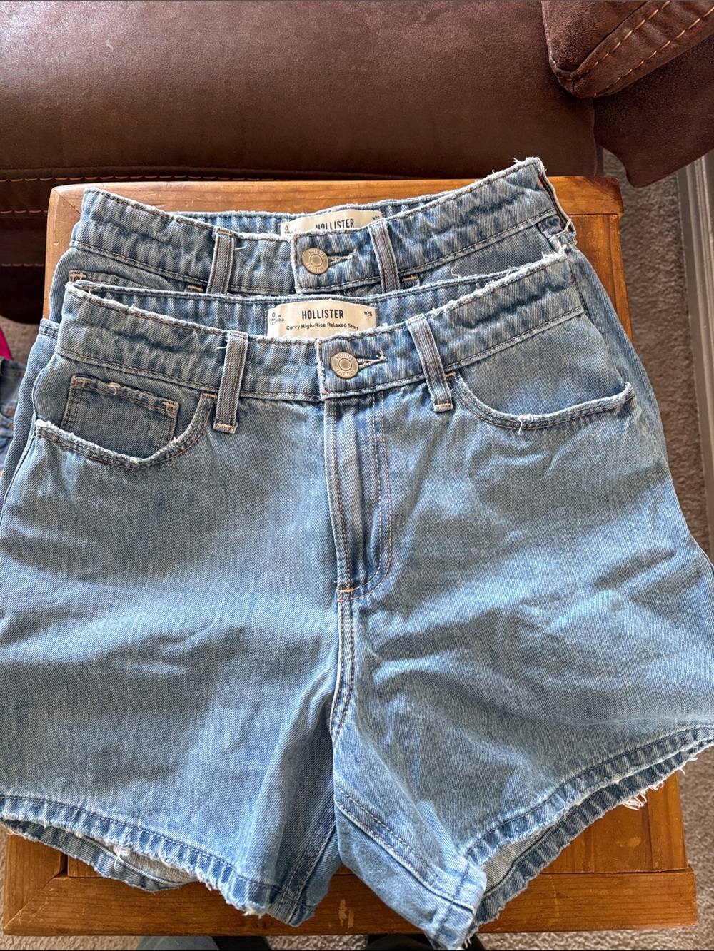 Hollister Light Wash Denim Curvy High-Rise Women's Shorts